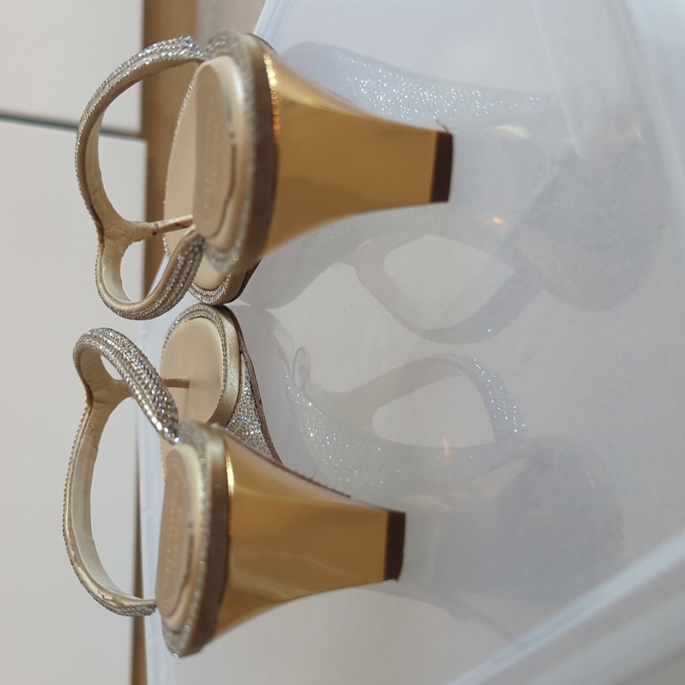 Rene Caovilla Gold Wedge Rhinestone Thong Sandals 37 - Picture 8 of 8